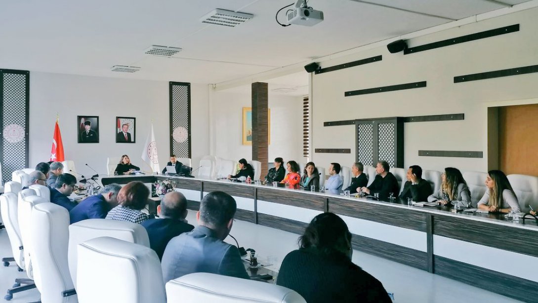 İstanbul İl Millî Eğitim Müdürlüğü Hukuk Hizmetleri Birimindeki Avukatlara Yönelik 