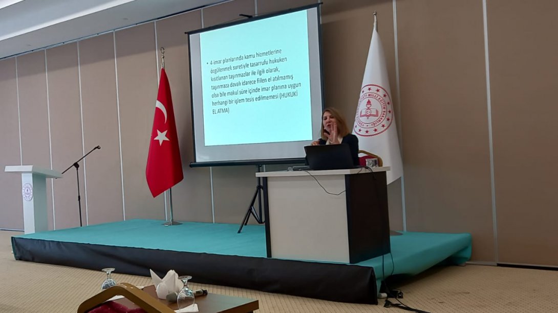 Hukuk Hizmetlerinin Yürütülmesi Seminerinde Türkiye Adalet Akademisi Öğretim Görevlisi Emel KARABAĞ Sunum Yaptı