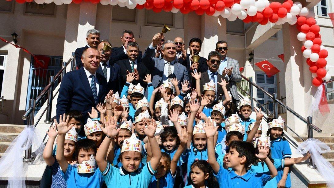 Genel Müdürümüz Mehmet PUNAR Kırıkkale'de 2023-2024 Eğitim ve Öğretim Yılı Açılış Törenine Katıldı